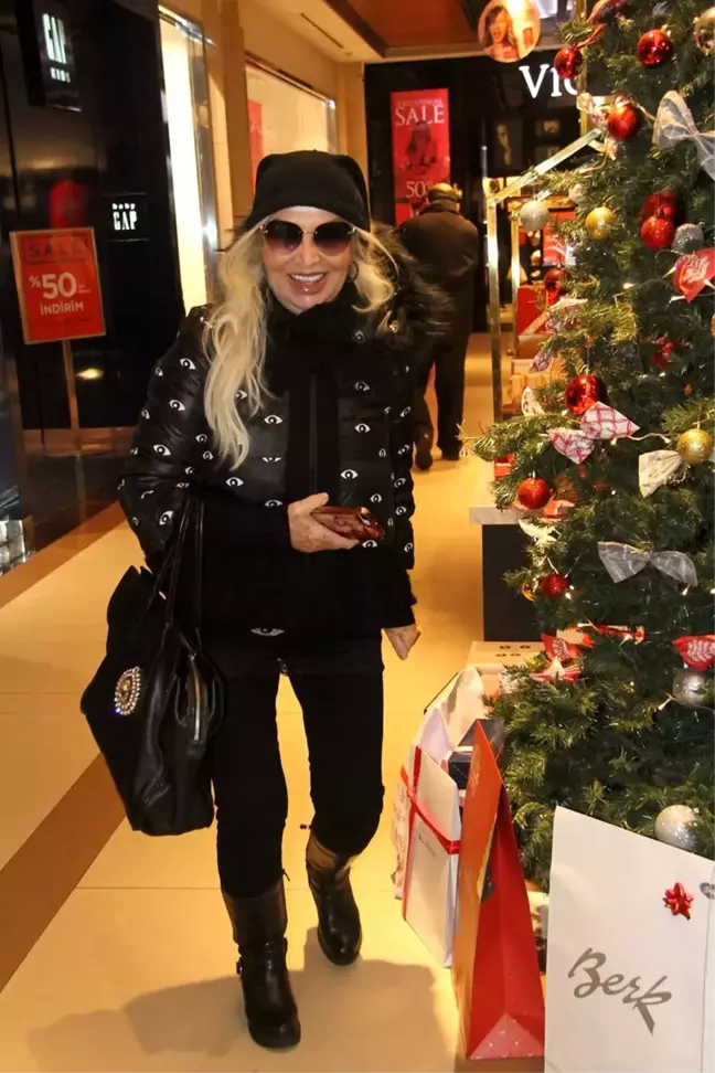 Sevim Emre'den single albüm sürprizi!