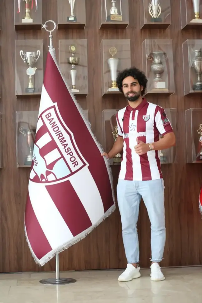 Son dakika haberleri! Royal Hastanesi Bandırmaspor Caner Hüseyin Bağ'ı transfer etti