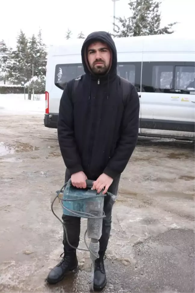 Nevşehir'de deprem bölgesine gönüllü seferberliği
