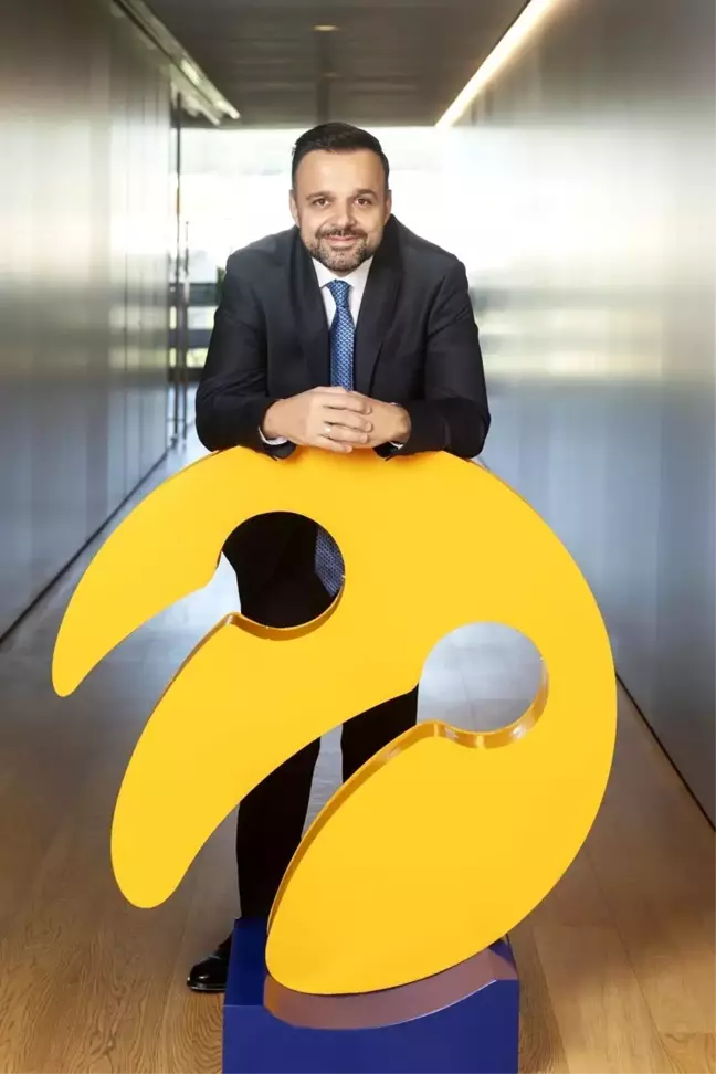 Turkcell Genel Müdürü Dr. Ali Taha Koç: 