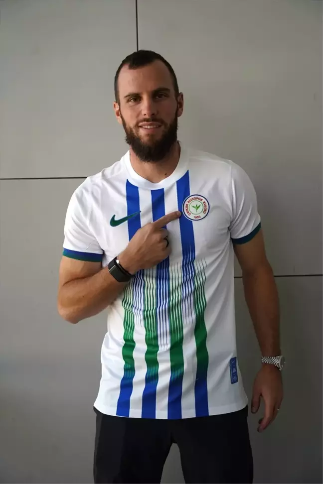 Çaykur Rizespor, Slavia Prag'dan Vaclav Jurecka'yı transfer etti