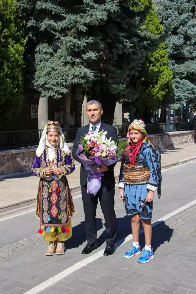 Uşak'ın Yeni Valisi Naci Aktaş Göreve Başladı