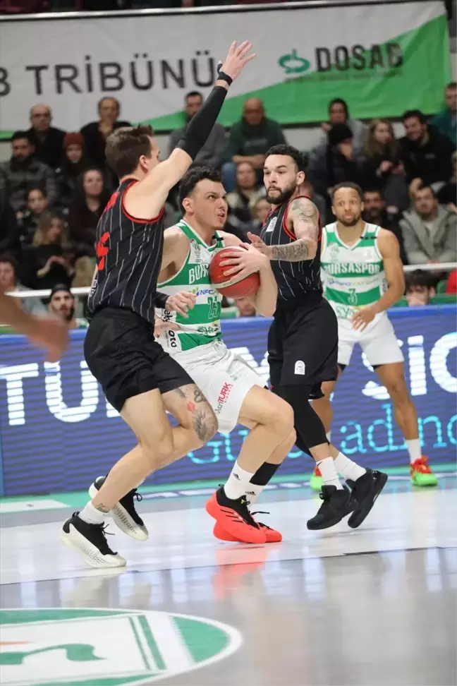 Manisa Basket, Bursaspor Yörsan'ı 96-80 Mağlup Etti