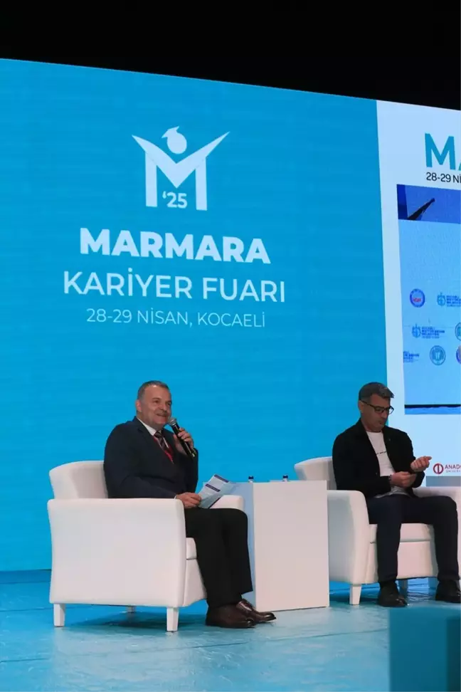 Marmara Kariyer Fuarı'nda 'Spor ve Kariyer' Paneli Düzenlendi