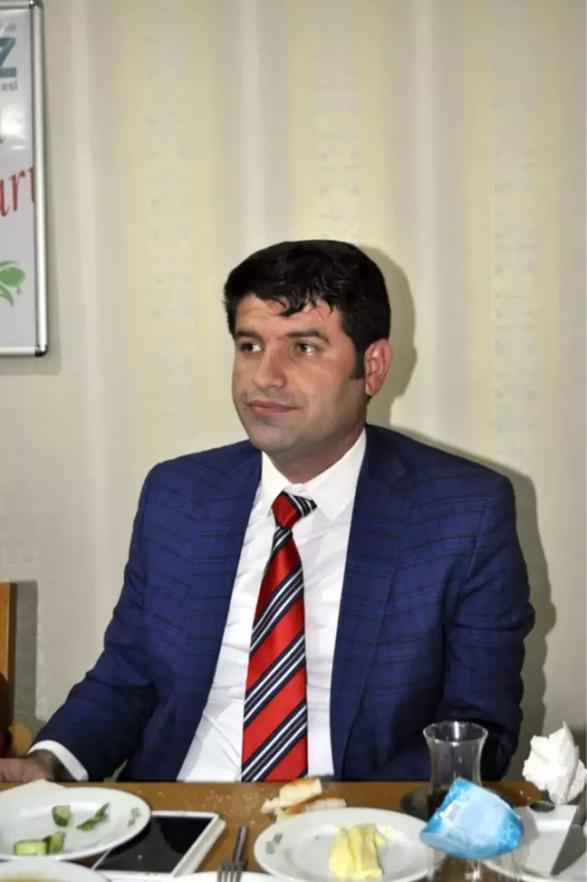 Terörist Cenazesine Katılan Hdp'li Vekillere 20 Yıl Hapis İstemi