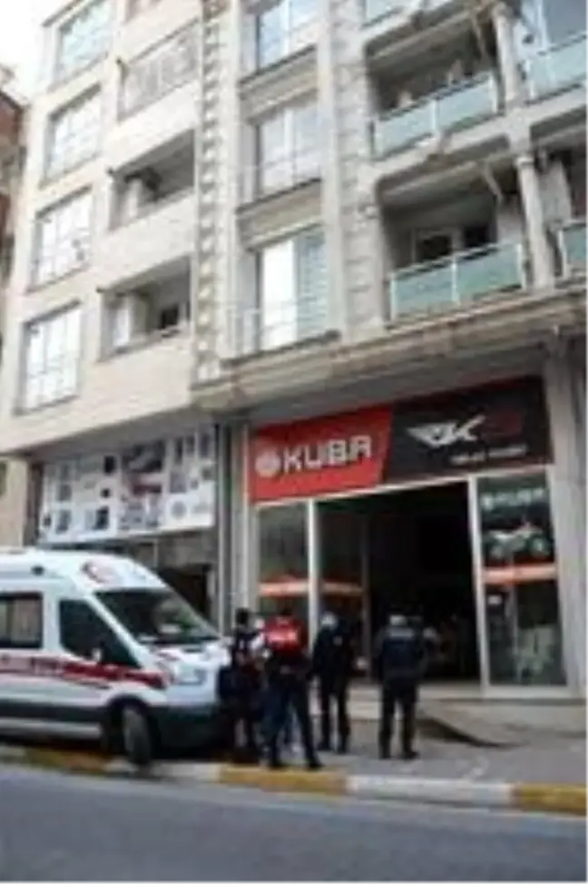Biga'da ABD vatandaşı evinde ölü bulundu