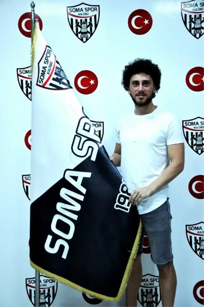 Somaspor'da Yavuzhan Keleşoğlu imzaladı