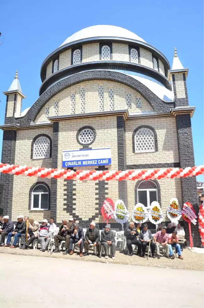 Çınarlık Camisi İbadete Açıldı