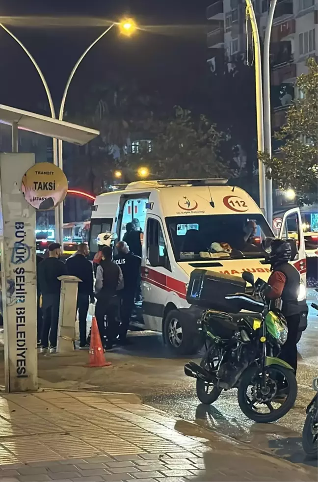 Adana'da Taksiciler Arasında Silahlı ve Bıçaklı Kavga: 3 Yaralı