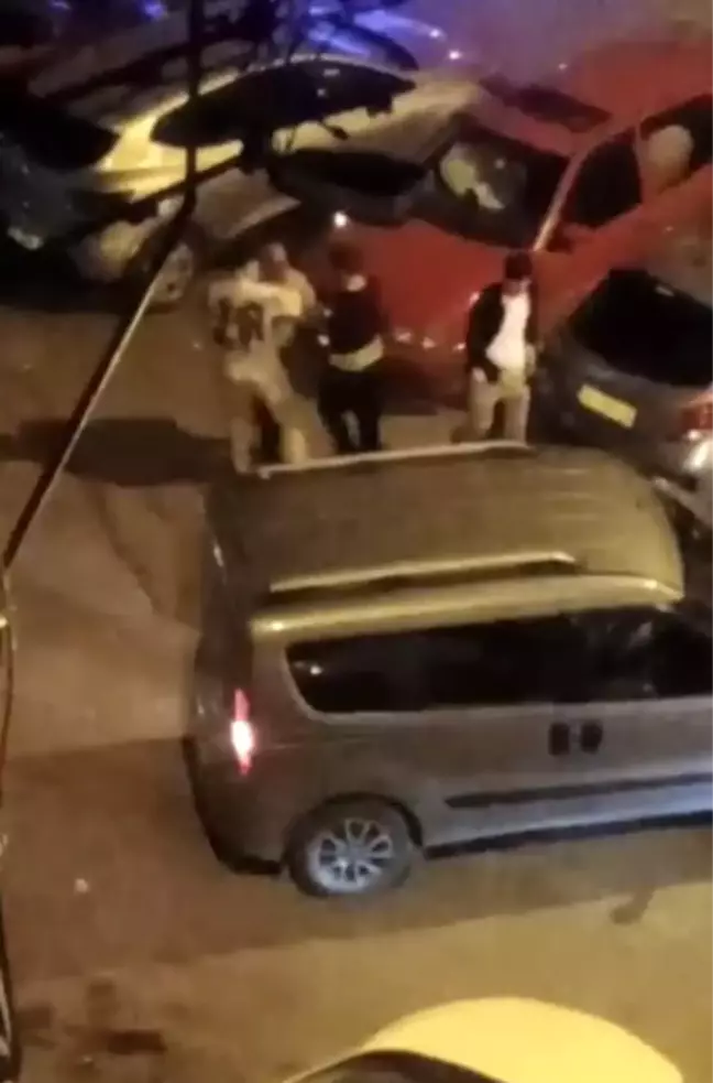 Bursa 3. sayfa haberi | Bursa'da otopark kavgası kamerada