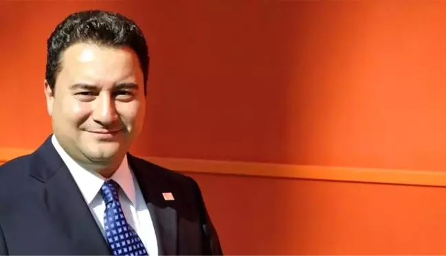 Eski AK Parti Milletvekili Mehmet Emin Ekmen, Ali Babacan'ın yeni partisinin kurucular kurulunda yer aldı