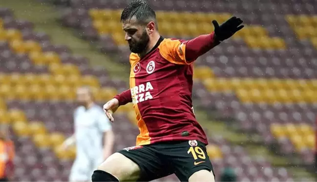 Galatasaray'da, sağ elinde kırık oluşan Ömer Bayram ameliyat edildi