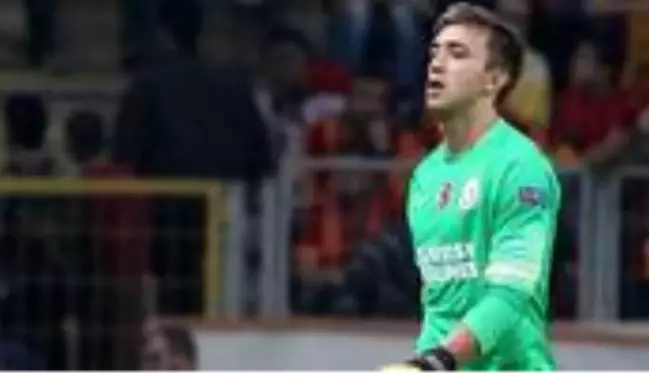 Galatasaray, Muslera'nın yerine Sinan Bolat ve Lung'u transfer etmeyi düşünüyor