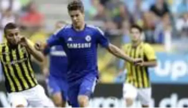 Chelsea, Hollandalı futbolcusu Marco Van Ginkel ile sözleşme uzattı