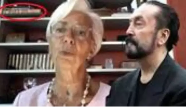 Adnan Oktar'ın yasaklanan kitabı, Avrupa Merkez Bankası Başkanı'nın kitaplığına da girmiş