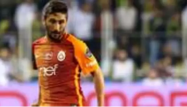 Eski Galatasaraylı Sabri Sarıoğlu, gözlük mağazası açtı