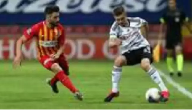 Beşiktaş, deplasmanda Kayserispor'a 3-1 mağlup oldu