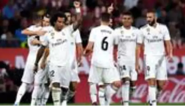 Real Madrid'li Gareth Bale'ın koronavirüs maskesini gözüne kapatıp uyuması tepki çekti