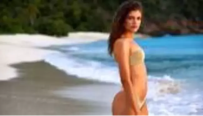 Valentina Sampaio, Sports Illustrated'in mayo sayısında yer alan ilk trans model oldu