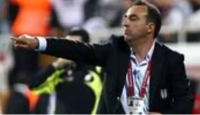 Beşiktaş'ın eski teknik direktörü Carlos Carvalhal, ülkesi Portekiz'de saldırıya uğradı