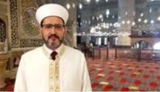 Darbe gecesinde selaları susturmak isteyen kişiye engel olan imam, yaşadıklarını anlattı