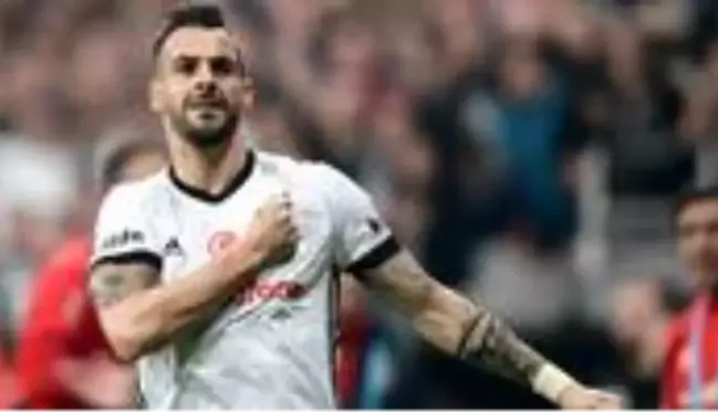 La Liga'nın yeni ekiplerinden Cadiz, eski Beşiktaşlı Alvaro Negredo'yu transfer etti