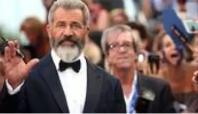 Ünlü oyuncu Mel Gibson'ın adından esinlenerek ürettiği ballara isim veren girişimci, başını belaya soktu