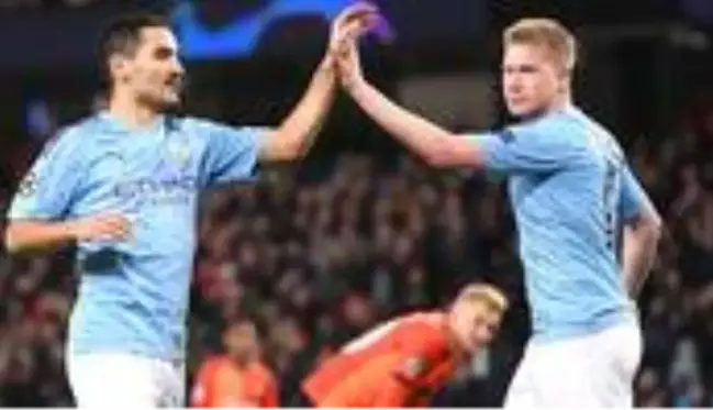 İngiltere Premier Lig'de yılın oyuncusu Kevin de Bruyne seçildi