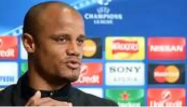 Futbolculuk kariyerini sonlandıran oyuncu-antrenör Vincent Kompany, tamamen kulübeye geçti