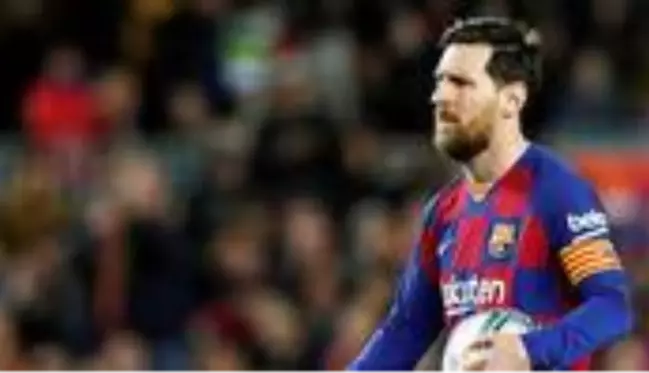 Manchester City, Lionel Messi'ye 100 milyon euro ve 3 oyuncu teklif edecek