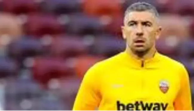 Inter, Roma'dan Aleksandar Kolarov'u 1.5 milyon euro bonservisle kadrosuna kattı