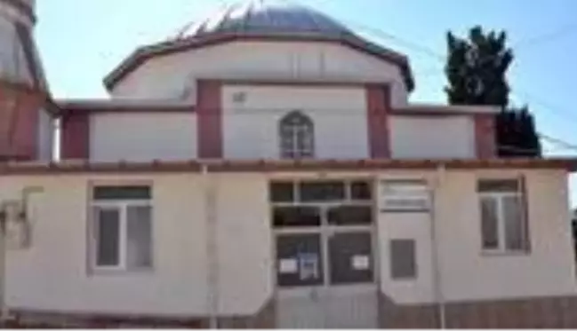 Cami imamı koronavirüse yakalandı, cemaat karantinaya alınıyor