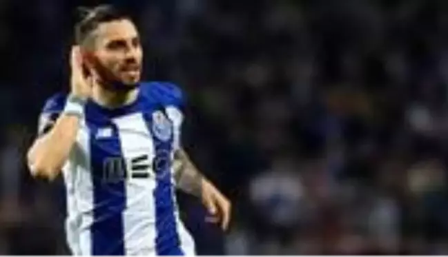 Eski Galatasaraylı Alex Telles, Manchester United'a transfer oluyor