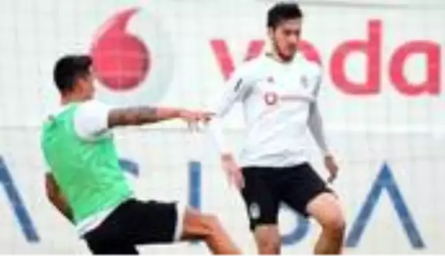 Beşiktaş'ta kadro dışı kalan Umut Nayir, Hajduk Split yolunda