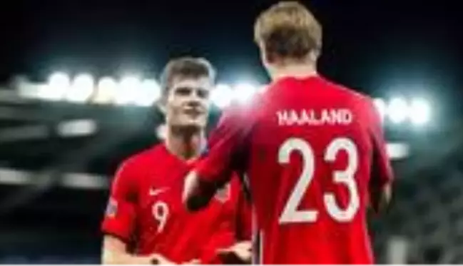 Norveç elenince Alexander Sörloth ve Erling Haaland'ın EURO 2020 rüyası da bitti