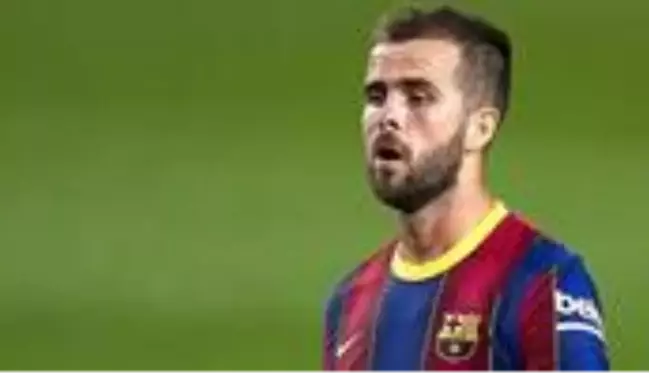 Barcelona'da Miralem Pjanic, milli maçta sakatlandı