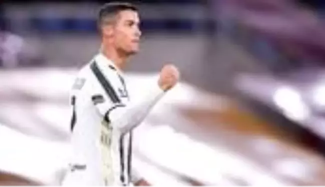 Koronavirüsü yenen Cristiano Ronaldo, Spezia maçının kadrosunda yer aldı