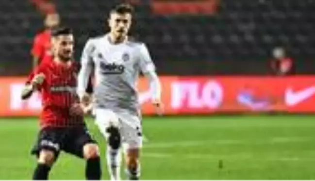 Son Dakika: Beşiktaş, deplasmanda Gaziantep'e 3-1 mağlup oldu