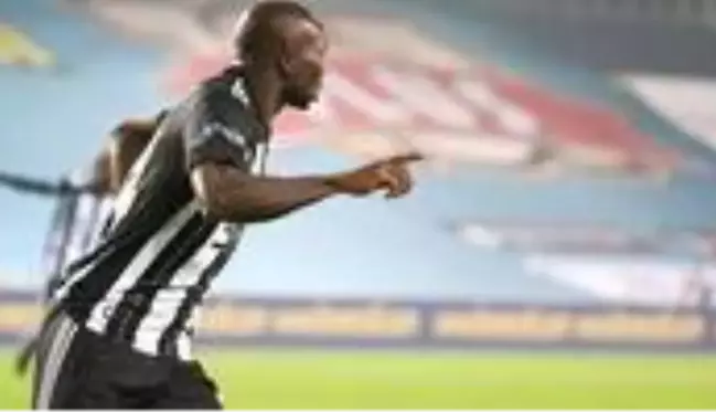 F.Bahçe'ye attığı golde topun hızı 126 kilometreye ulaşan Aboubakar, rekor kırdı