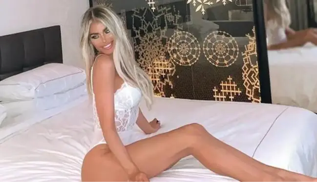 Dünyaca ünlü yıldız Chloe Sims estetik yorumlarına isyan etti: Operasyon geçirmedim