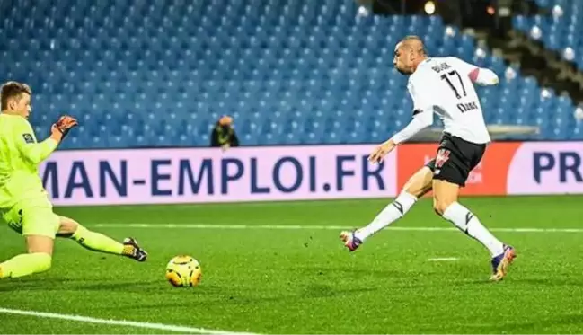 Lille, Burak Yılmaz'ın son dakikalarda attığı golle Montpellier'i devirdi