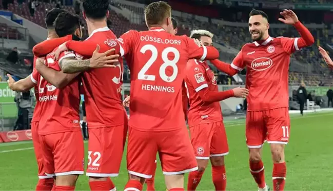 Kenan Karaman, 1 gol ve 1 asistle takımının galibiyetinde başrolü oynadı