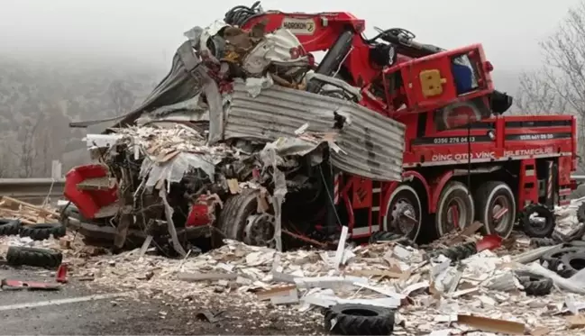 Son dakika! Yozgat'taki zincirleme trafik kazasında 3 kişi öldü, 2 kişi yaralandı