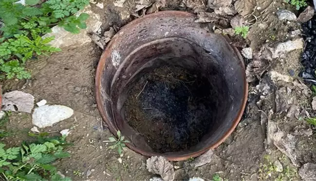 Tandır kuyusu açmak isteyen mimar, 100 yıllık patlamamış havan mermisi buldu