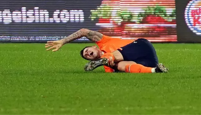 Başakşehir, aşil tendonu kopan Martin Skrtel'in sözleşmesini feshetti