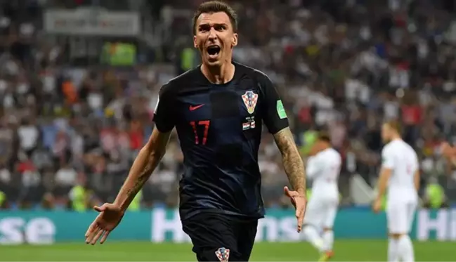 Beşiktaş'ın gündemindeki Mandzukic için Milan efsanesi Maldini devreye girdi