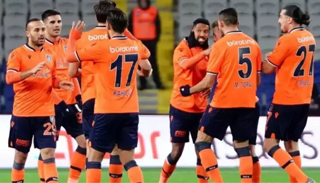 Başakşehir, milli futbolcu Kerim Frei ile yollarını ayırdı