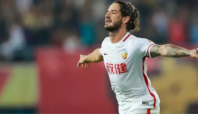 Pato'nun aslan paylaşımı, Galatasaray'a transfer olacağı dedikodularını artırdı