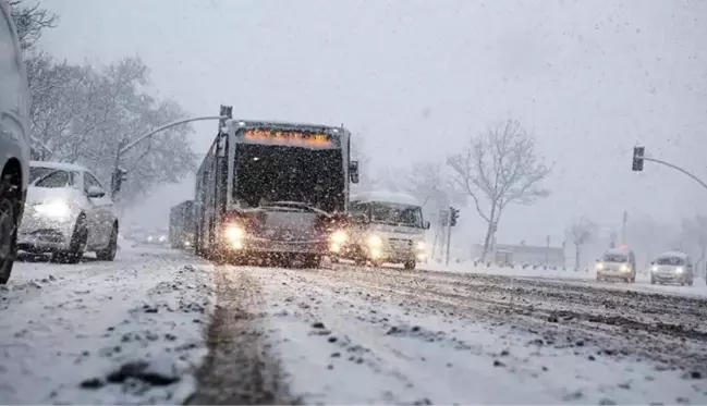 İstanbul'da hava durumu bir gecede değişecek: Çarşamba ve perşembe günü kar yağışı bekleniyor