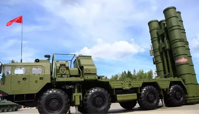 Bloomberg'den S-400 iddiası: Türkiye ABD'ye, tavrını koşullu olarak değiştirebileceği sinyalini verdi